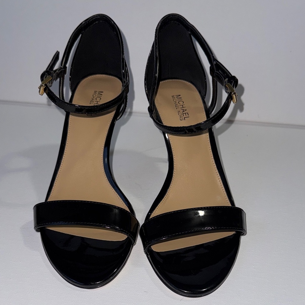 Michael Kors Black Patent Heels size 7 - Picture 10 of 16